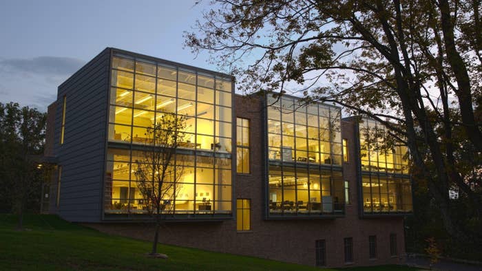 Photo of Hovitz Hall on Kenyon College campus