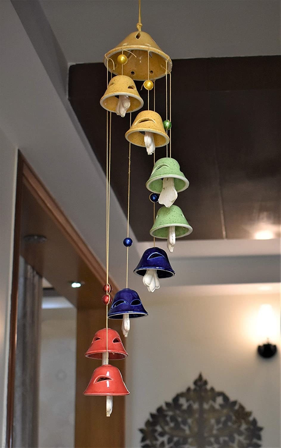 Bell-shaped wind chimes