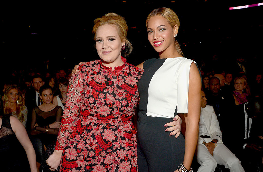 Beyoncé and Adele posing for a photograph together