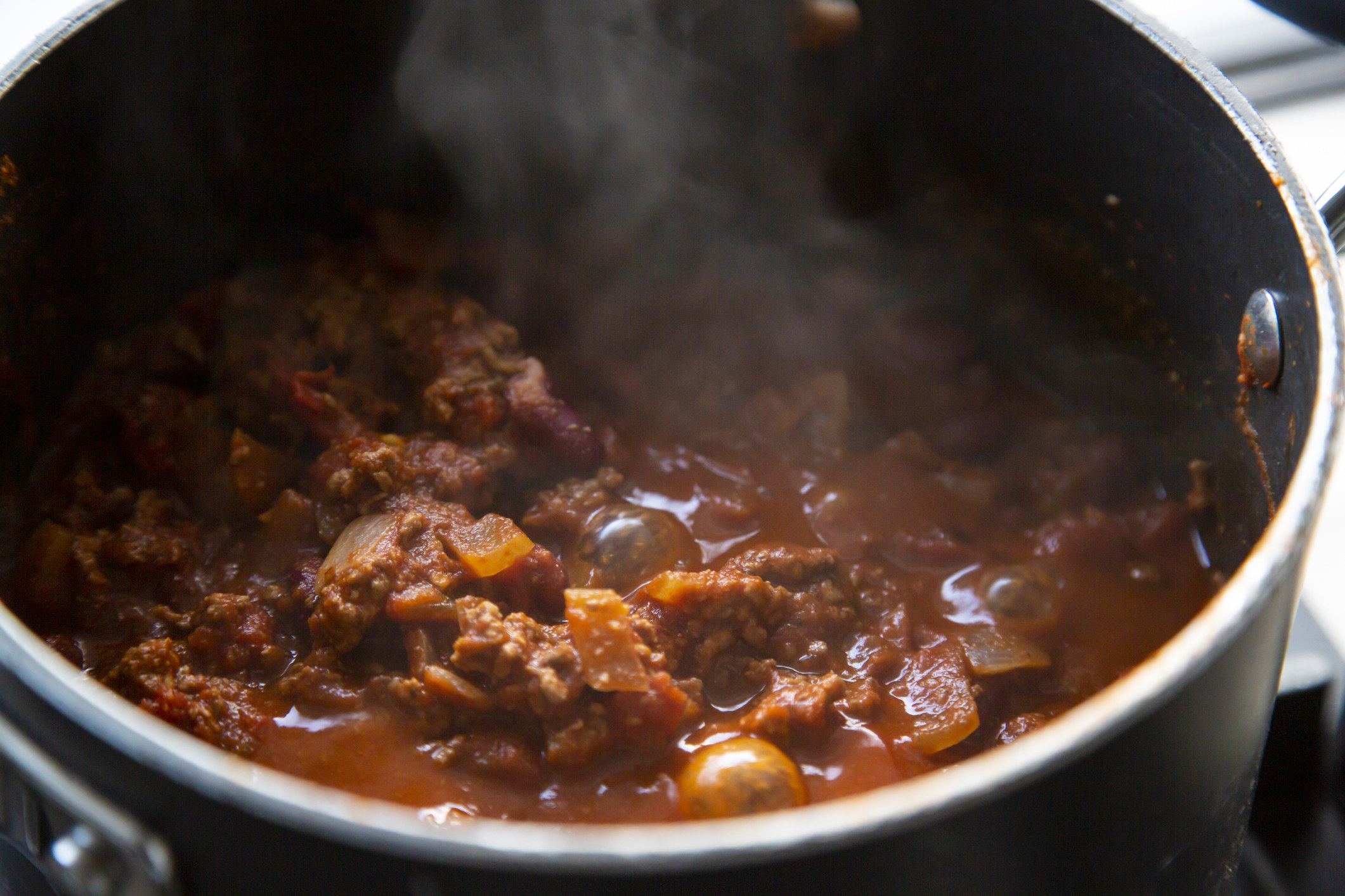 Chili con carne in a pot.