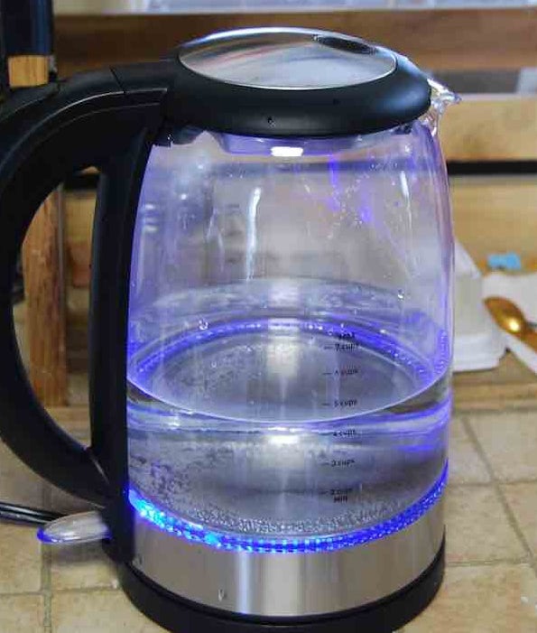 Reviewer photo of the kettle on a counter top