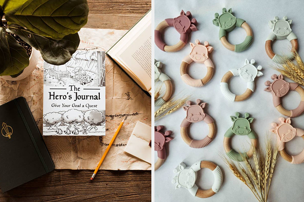 to the right: the hero's journal, to the left: giraffe-shaped teething toys