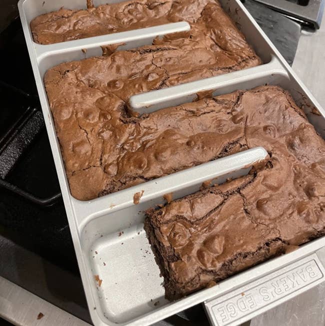 A customer review photo of the Baker's Edge brownie pan filled with brownies
