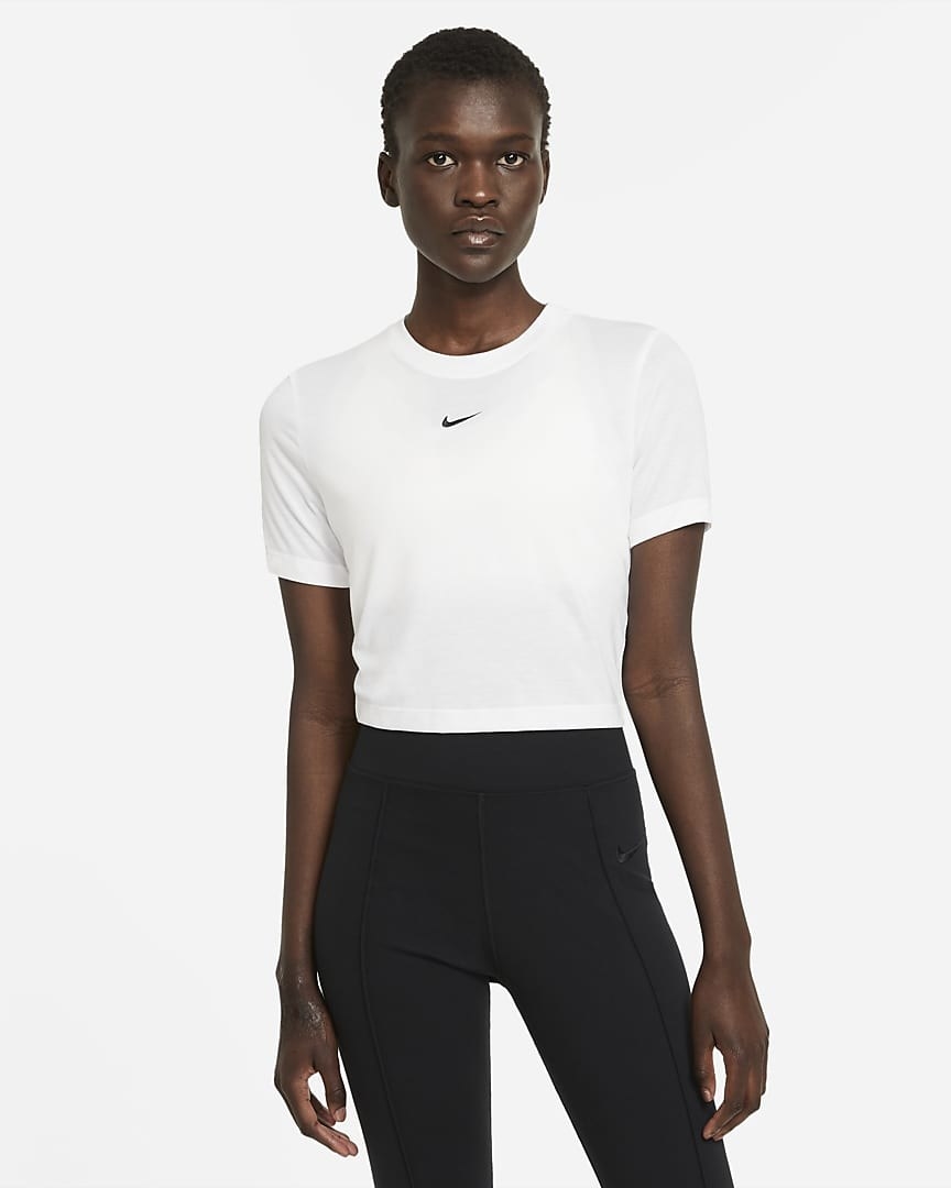 White tee 2024 shirt crop top