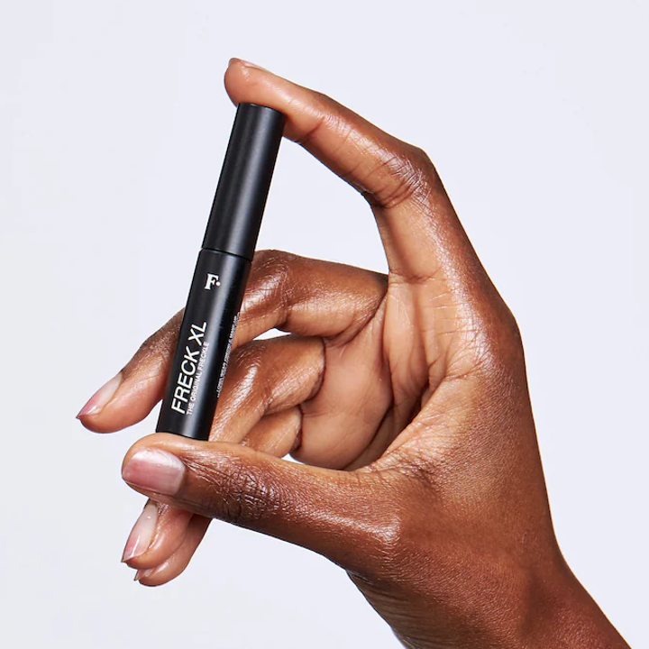 model holding freck xl