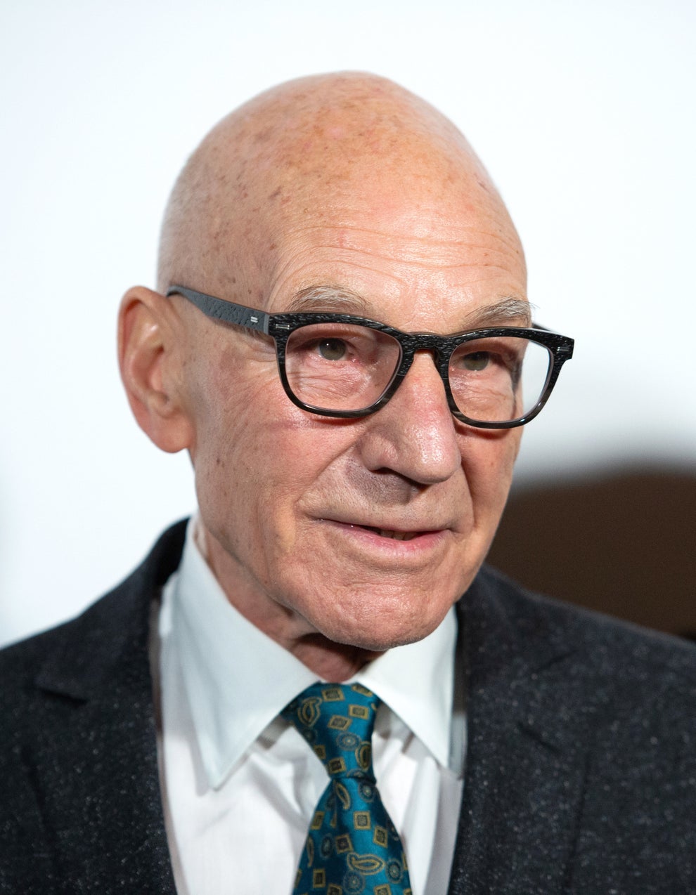 Celebrities Over Age 70 And Under Age 21