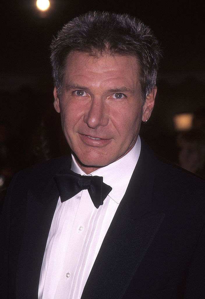 Harrison with short hair at the peoples choice awards