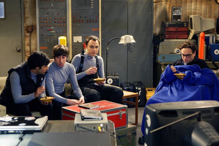 Kunal Nayyar, Simon Helberg, Jim Parsons, and Johnny Galecki sitting with each other