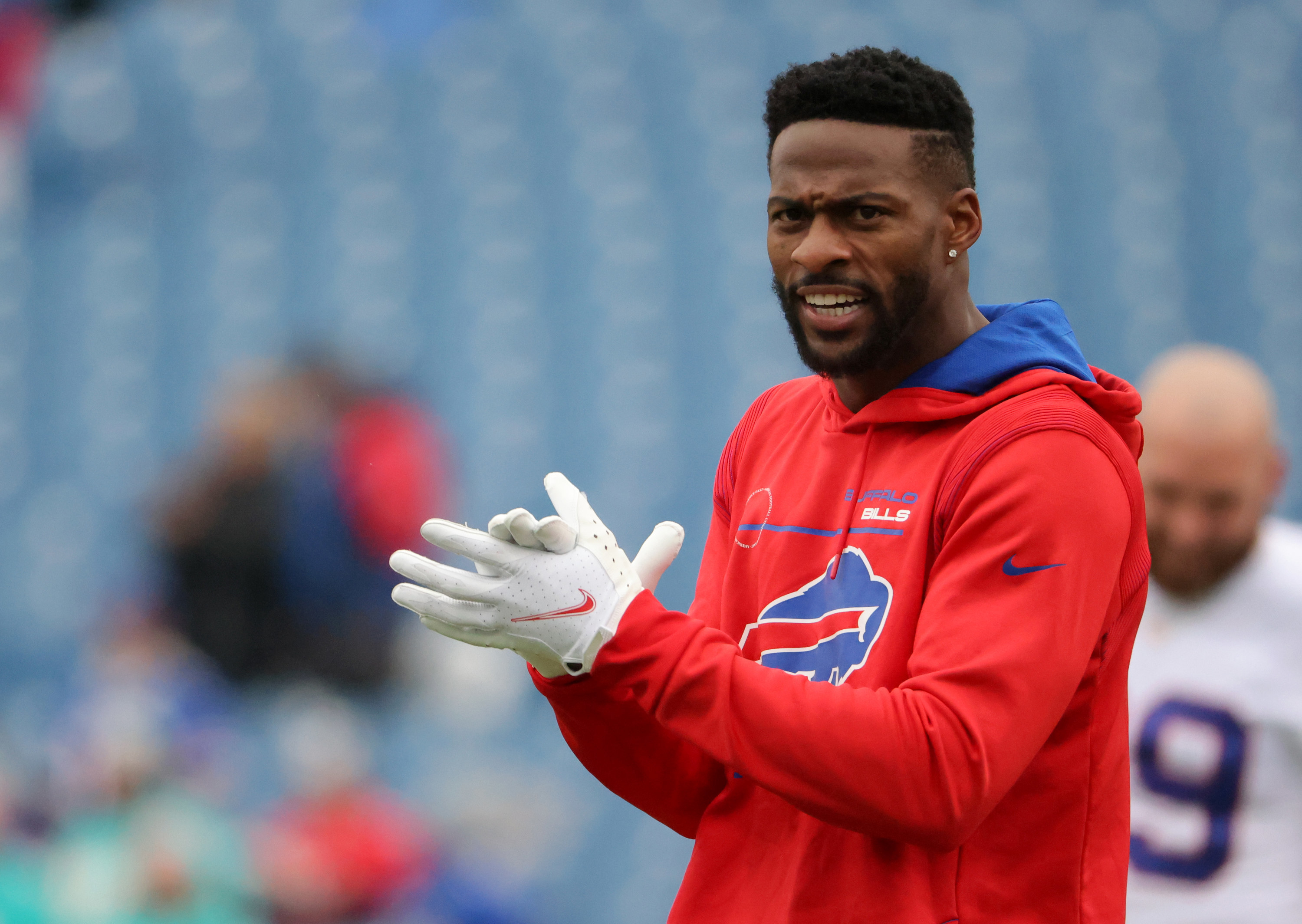 Emmanuel Sanders in a Bills hoodies