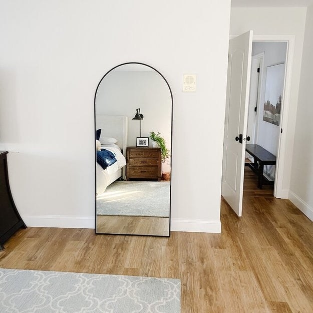 Arched full-length mirror in reviewer&#x27;s home