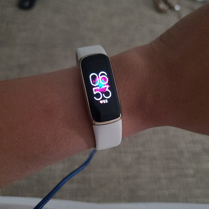 the fitbit showing different stats