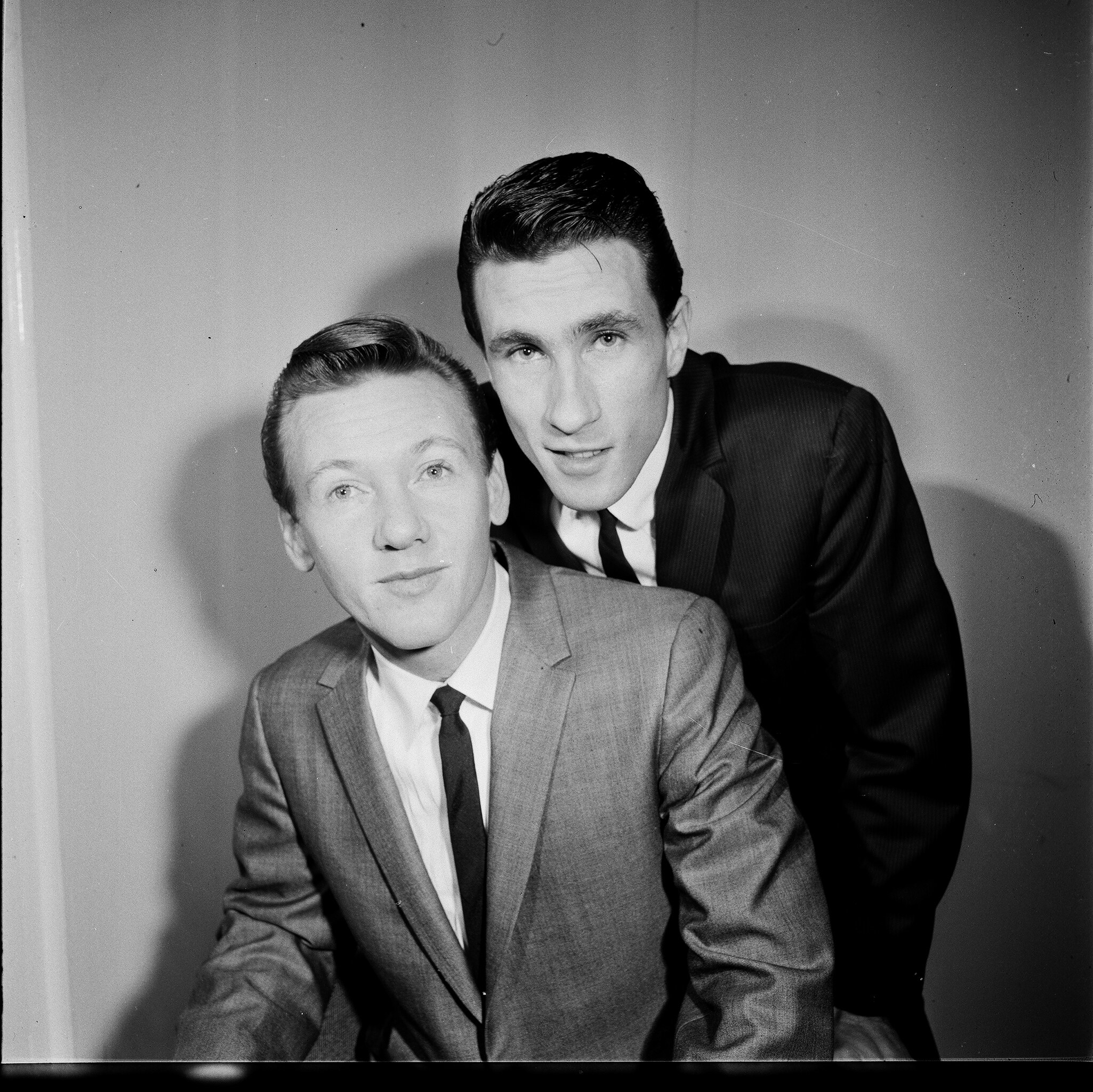 Bobby Hatfield and Bill Medley of The Righteous Brothers, backstage, London, 1965