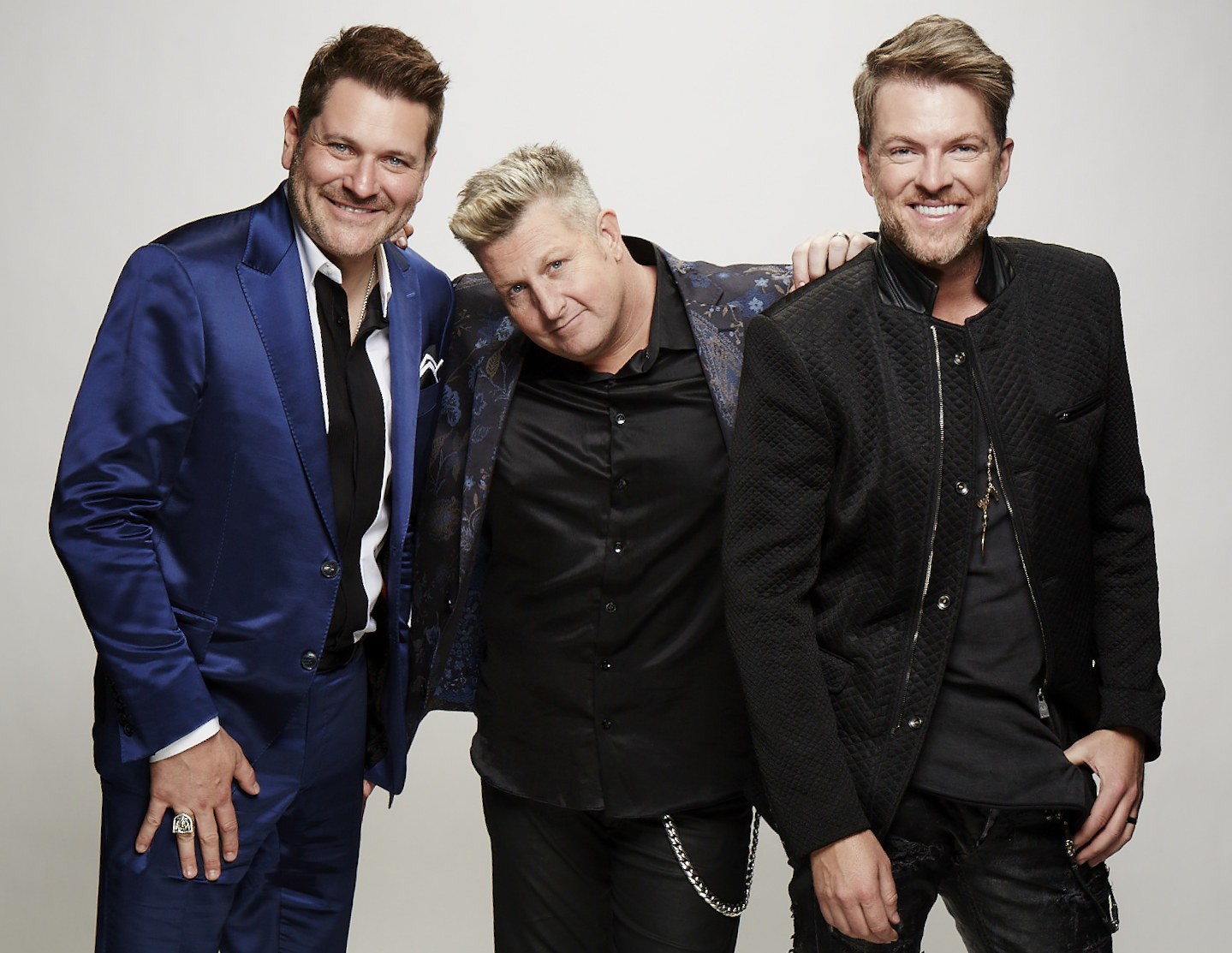 Rascal Flatts stops by the CBS Photo Booth during the 51st ACADEMY OF COUNTRY MUSIC AWARDS
