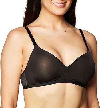 Model wearing bra in black