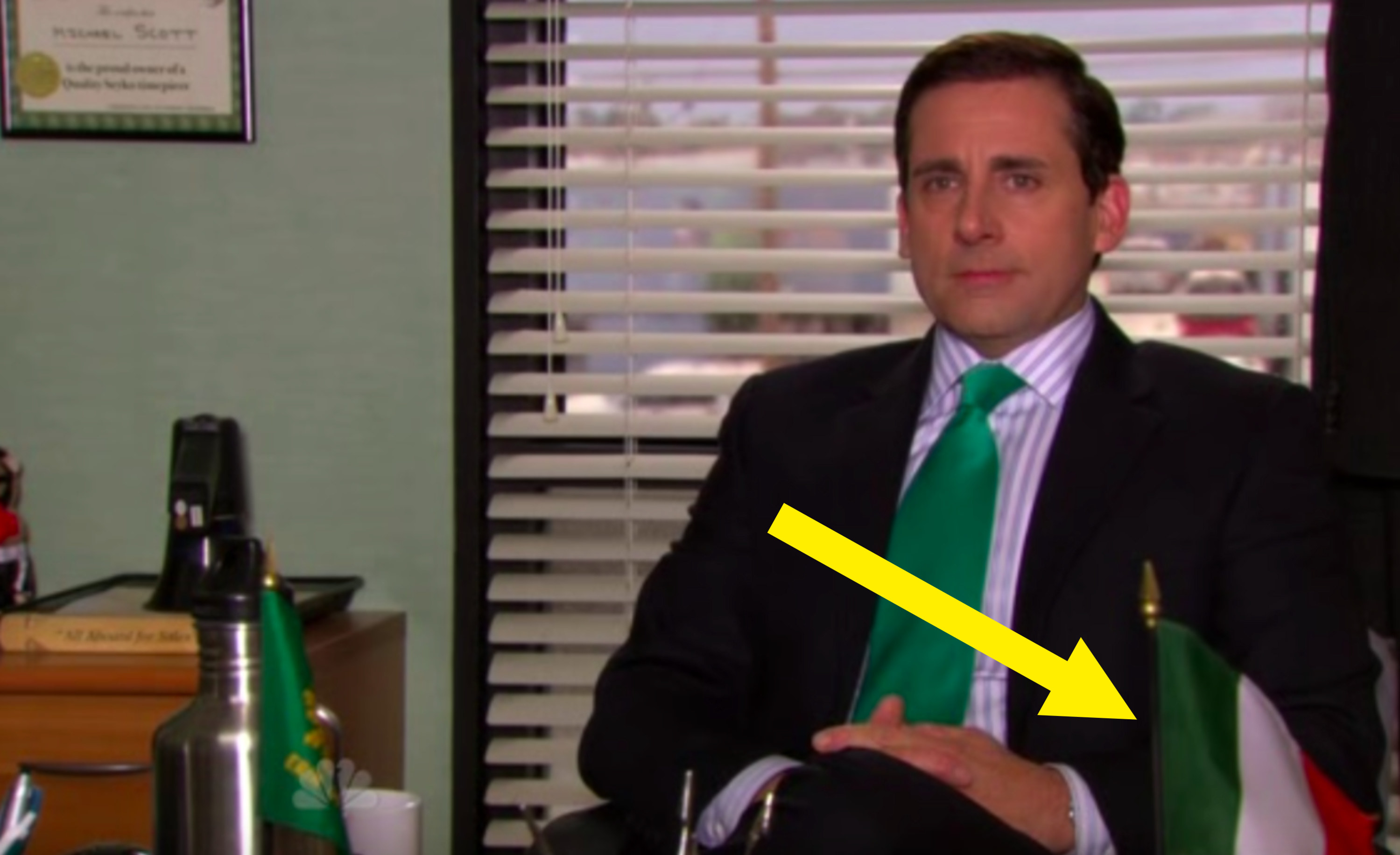 Arrow pointing to flag