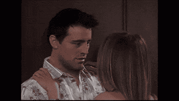 Joey and Rachel kissing