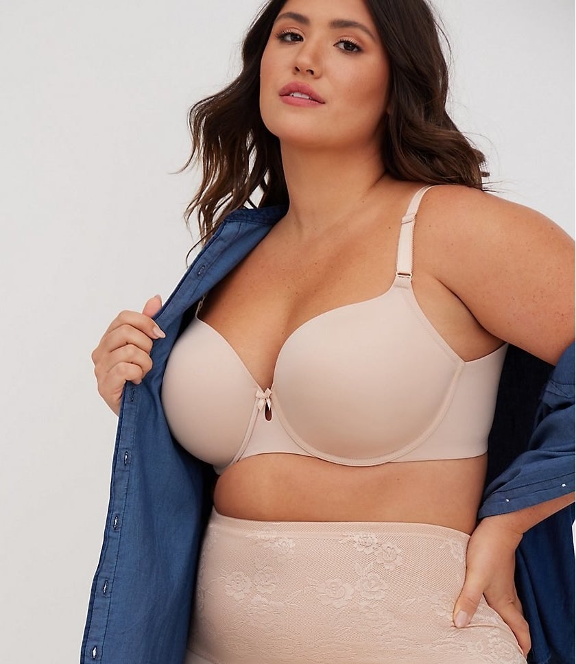 20 Bras That Won't Show Through Your White T-Shirt