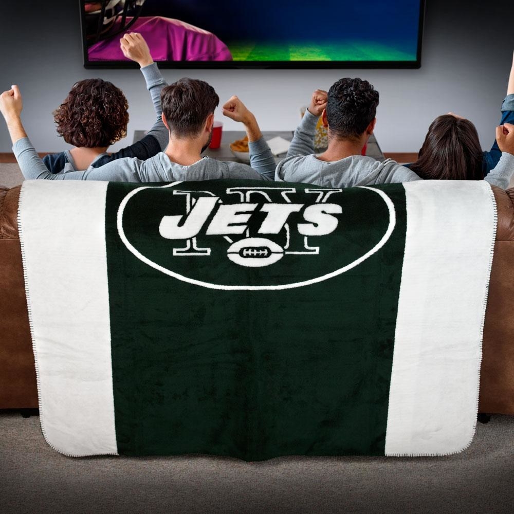 an NFL jets blanket