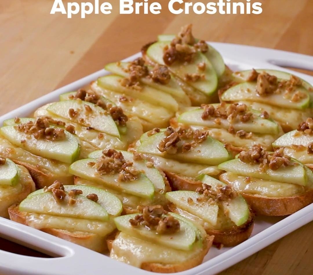 Apple Brie Crostinis
