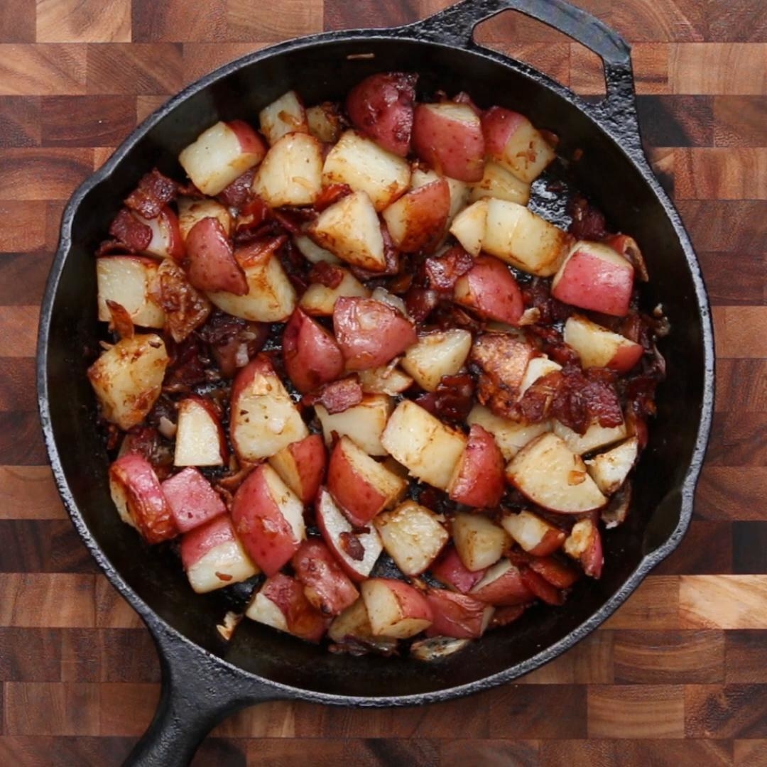 Bacon And Onion Roasted Potatoes