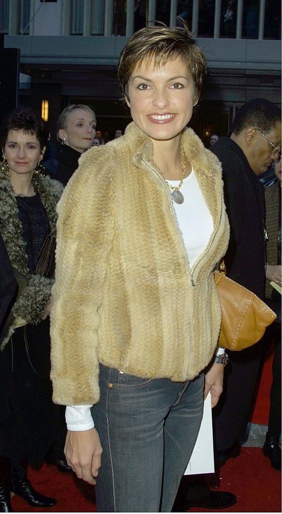 Mariska Harigitay arriving at the Harry Potter Premiere in NYC