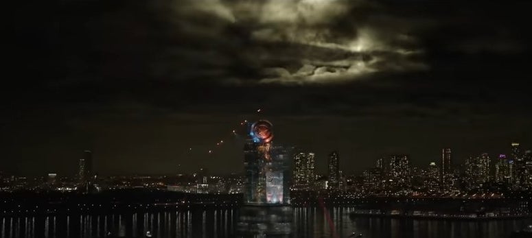 The Statue of Liberty with Captain America&#x27;s shield in &quot;Spider-Man: No Way Home&quot;