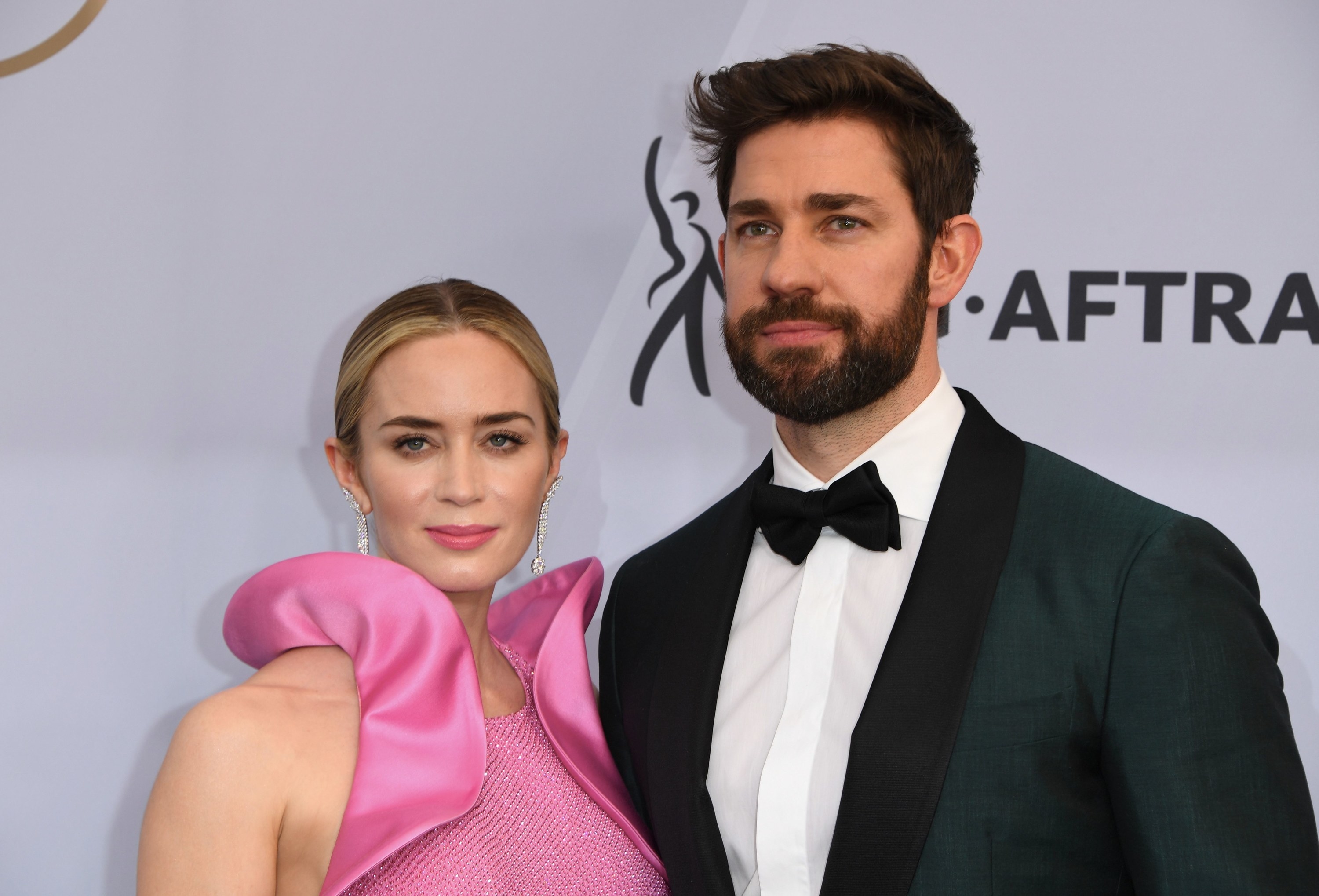 Emily Blunt and John Krasinski on the red carpet