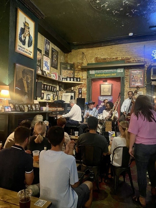 The jazz pub