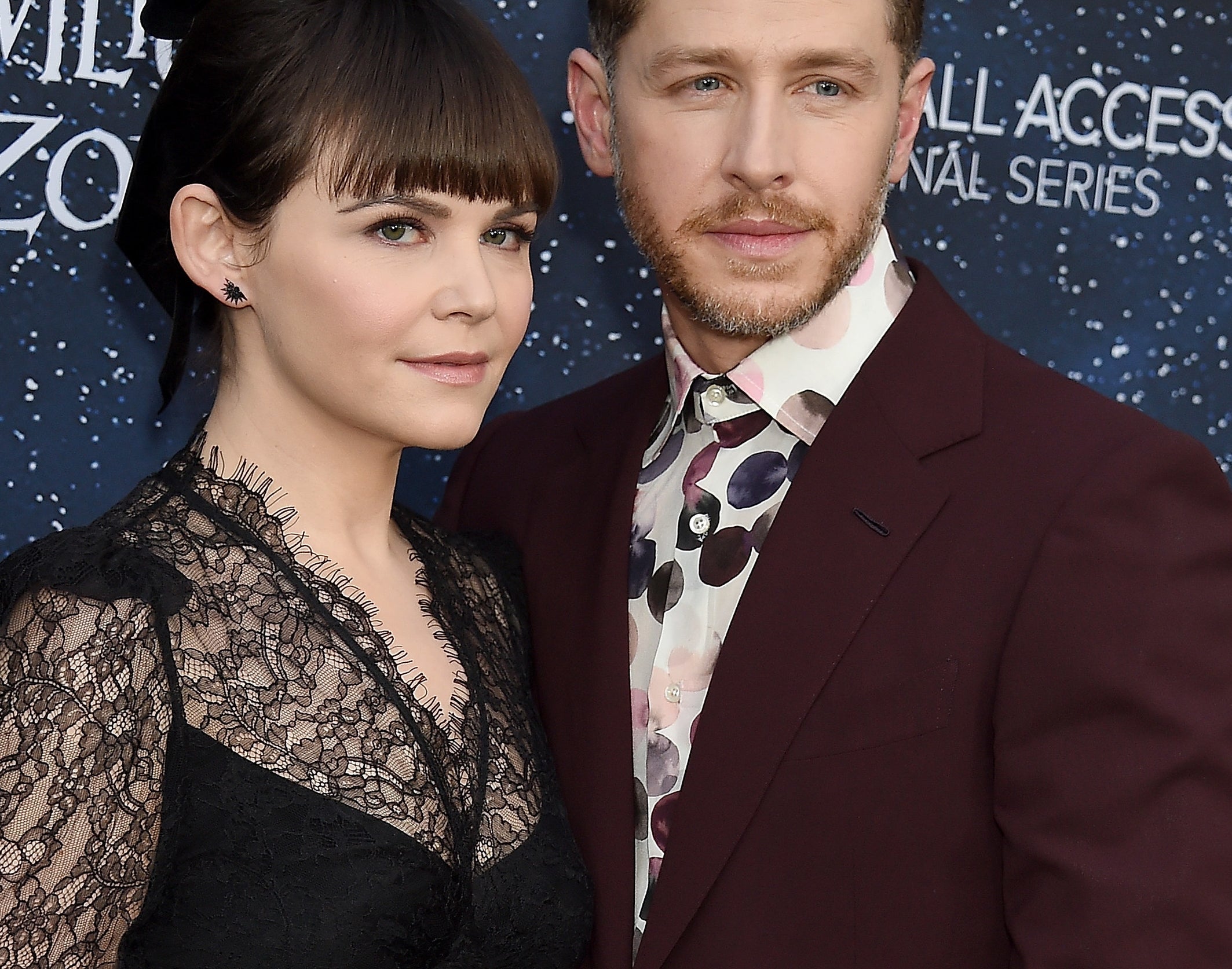 Ginnifer Goodwin and Josh Dallas on the red carpet