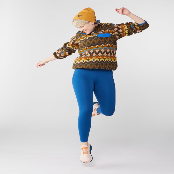 model wearing the brown patterned fleece