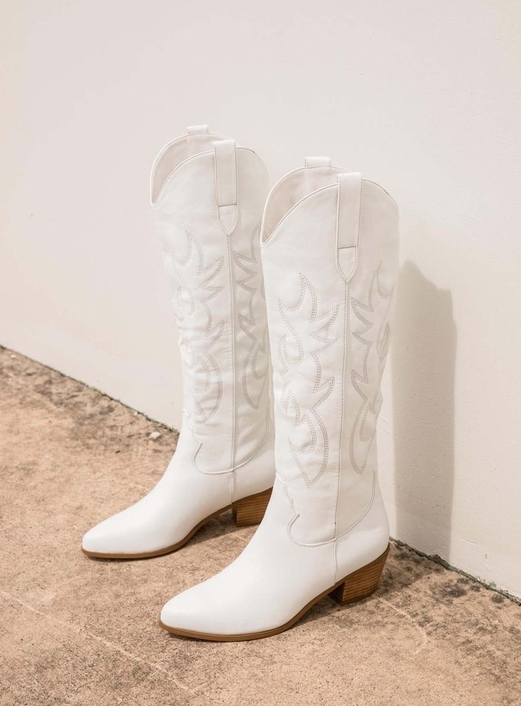 cute white boots