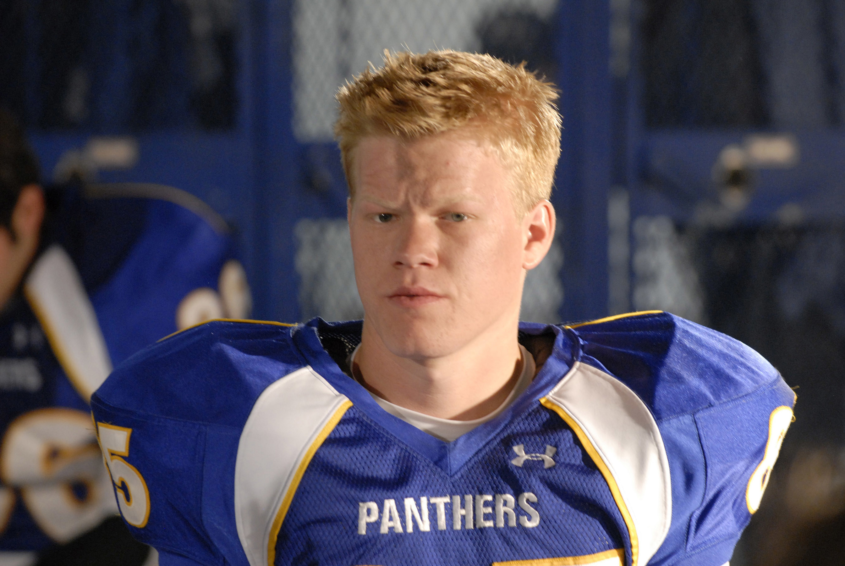 Jesse wears football gear in Friday Night Light
