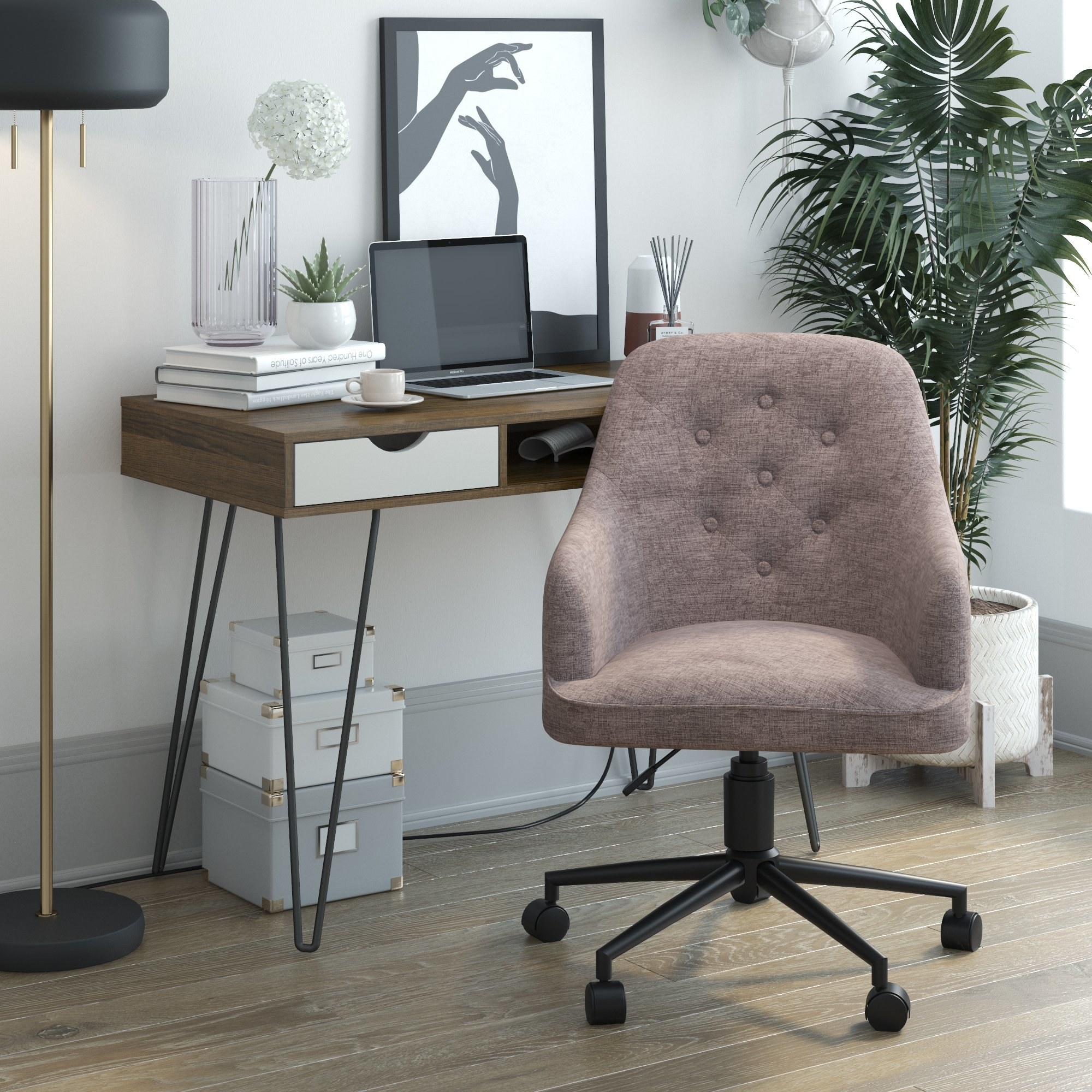 The office chair in the color Grey Linen