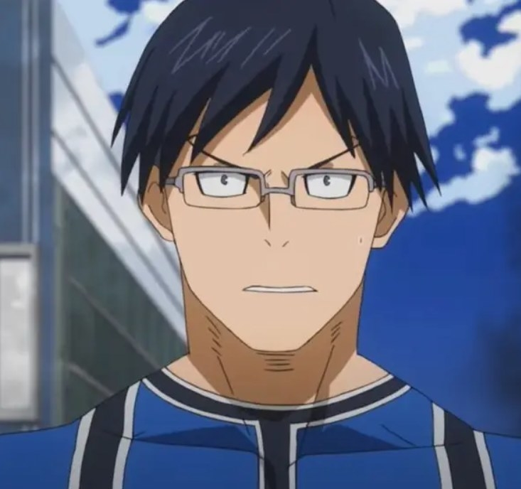 Tenya looking angry as he see something happening in front of him