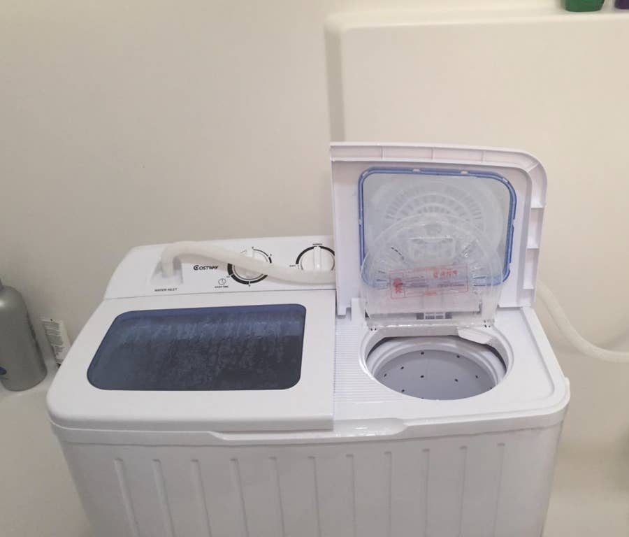 28 Things To Help You Tackle That Mountain Of Laundry