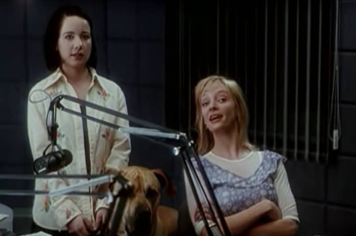 Janeane Garofalo and Uma Thurman look surprised in the movie