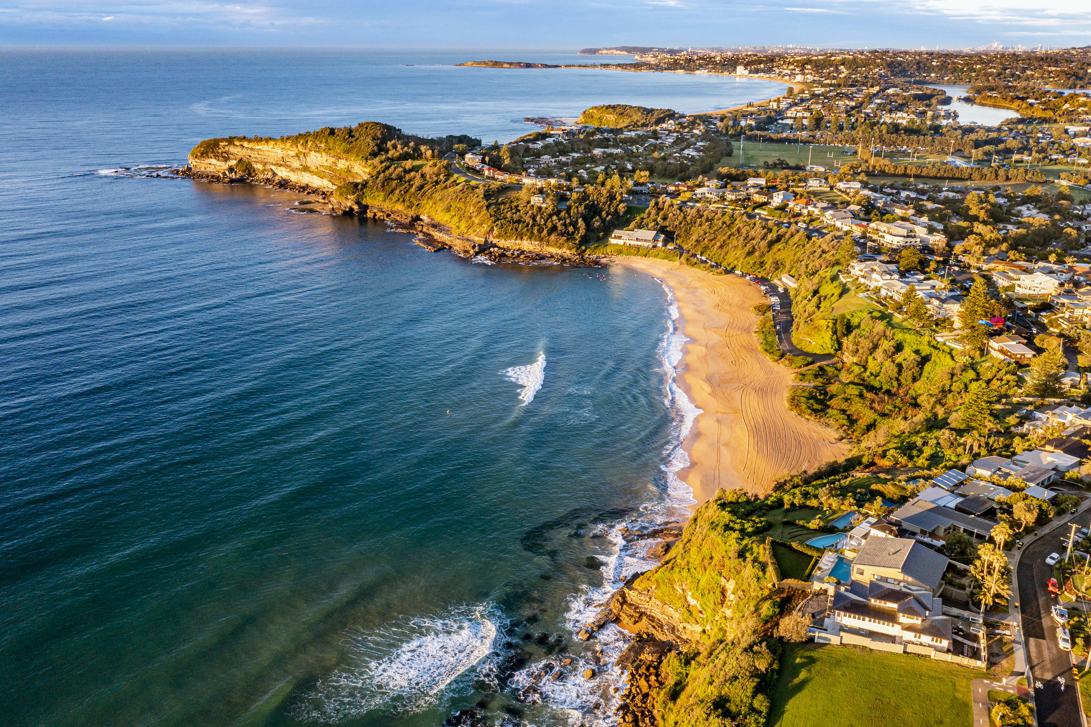 A view of the ocean from Sydney Head Lands.