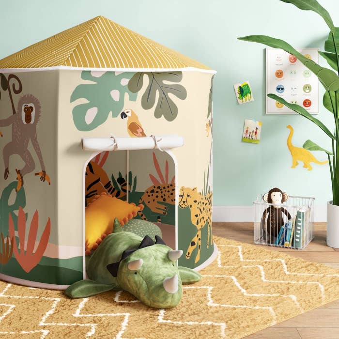 Jungle themed pop-up playhouse