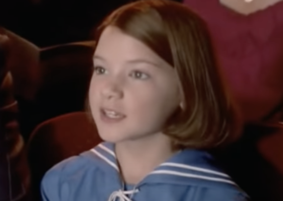 Alicia as Annie