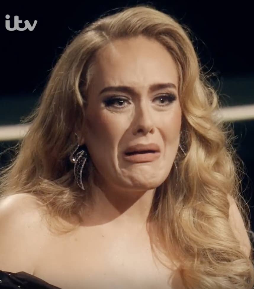 Adele Cries At Concert Teacher Reunion