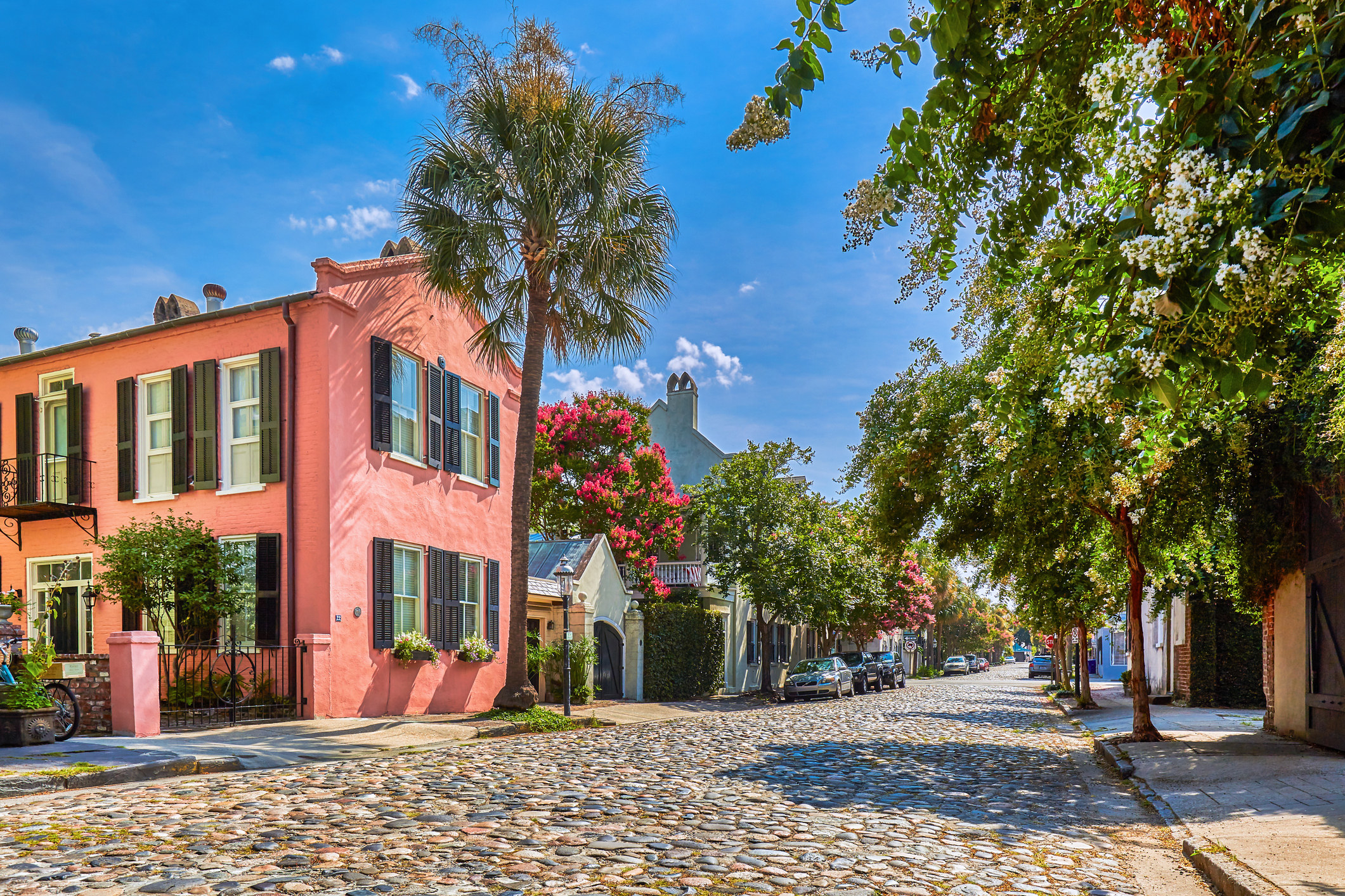 The colorful streets of Charleston