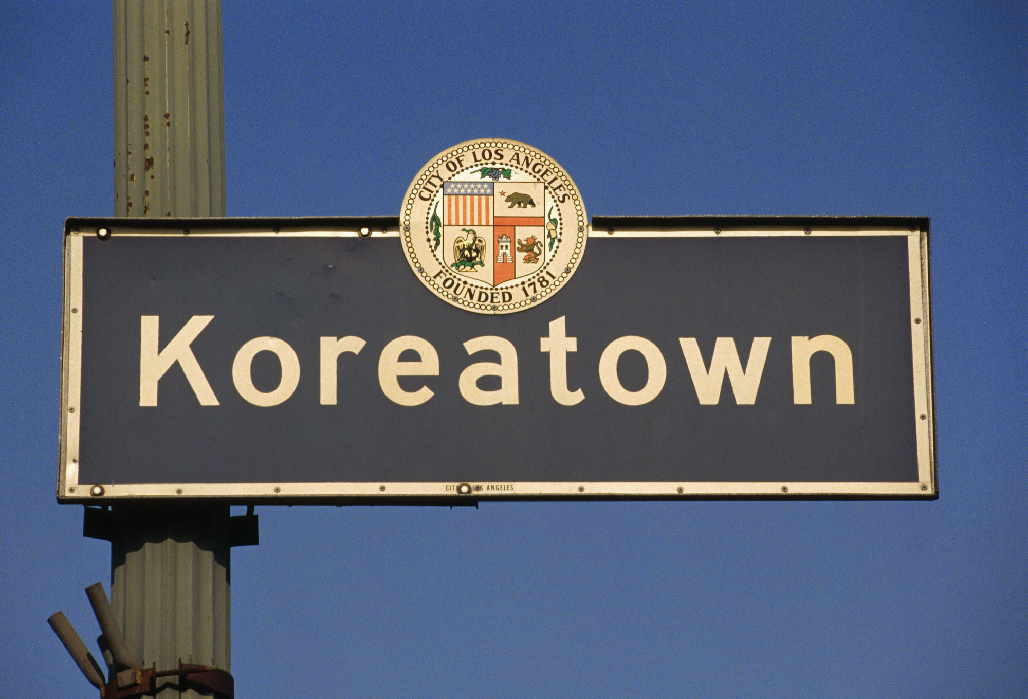 A Koreatown sign