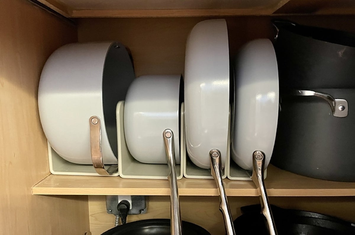 An honest Caraway Cookware Review by a Foodie