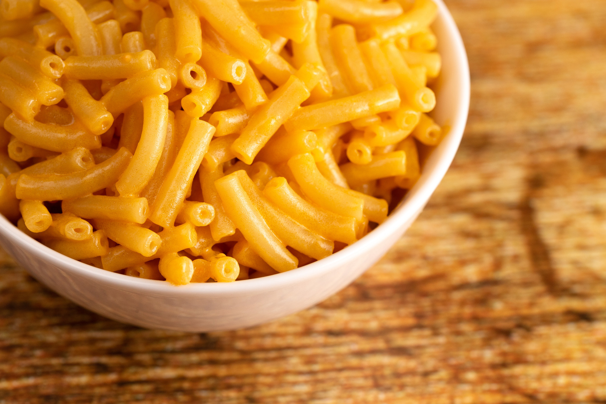 Boxed mac &#x27;n&#x27; cheese in a bowl