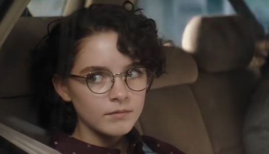 Phoebe sitting in a car in &quot;Ghostbusters: Afterlife&quot;