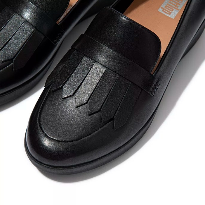 the leather loafer in black
