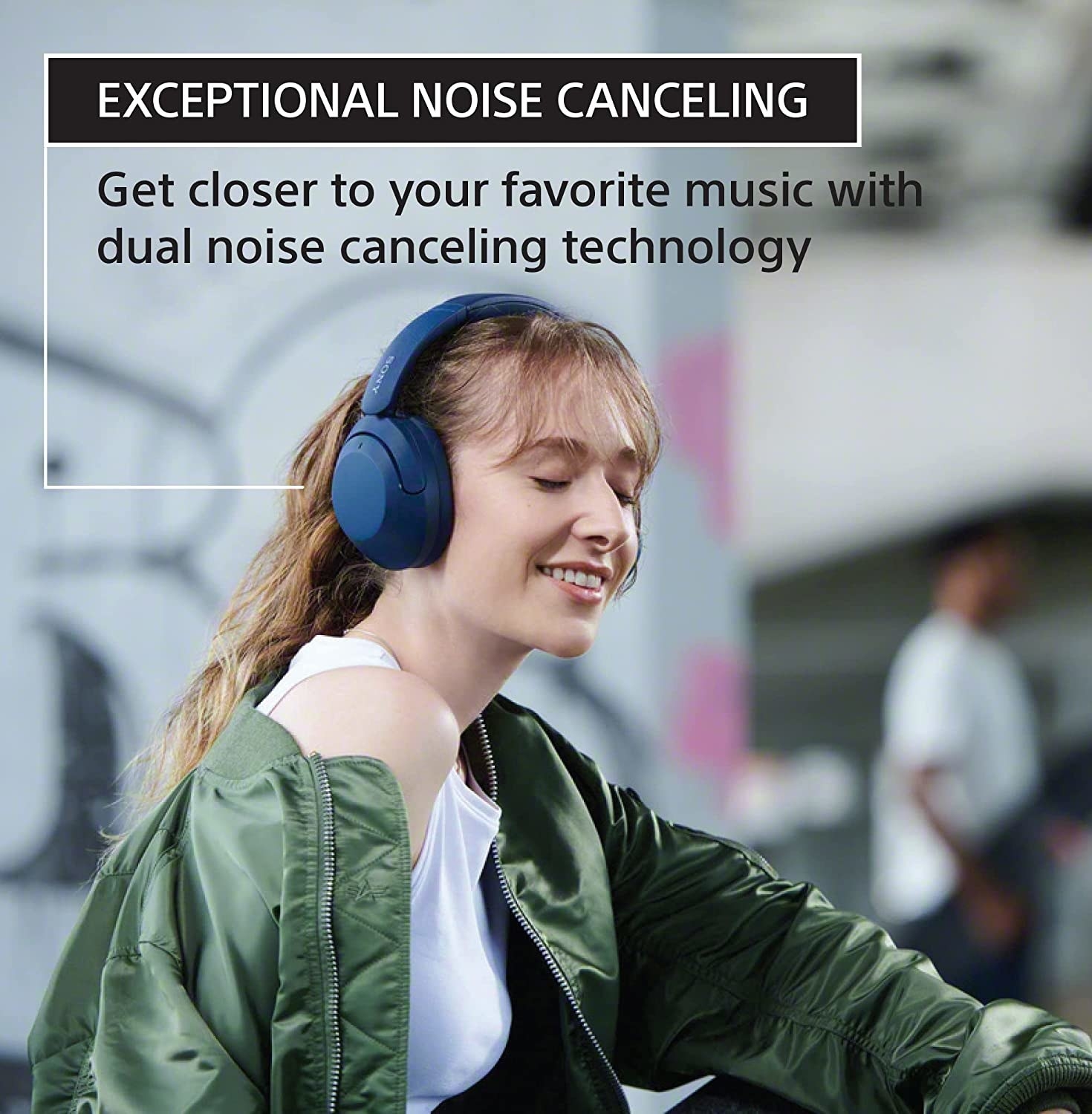 The headphones have dual noise cancelling technology