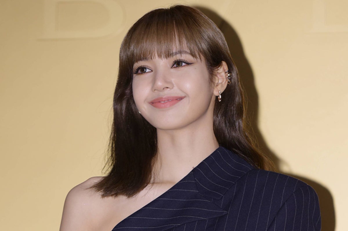 BLACKPINK's Lisa Tested Positive for COVID-19