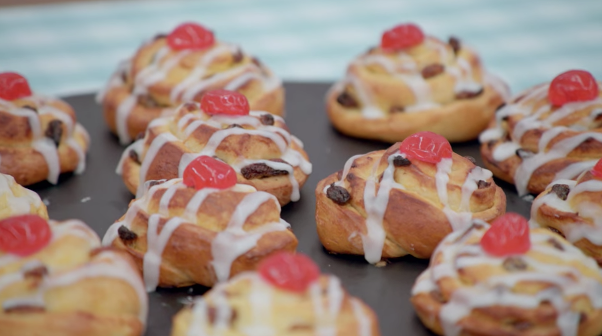 Crystelle&#x27;s Belgian buns