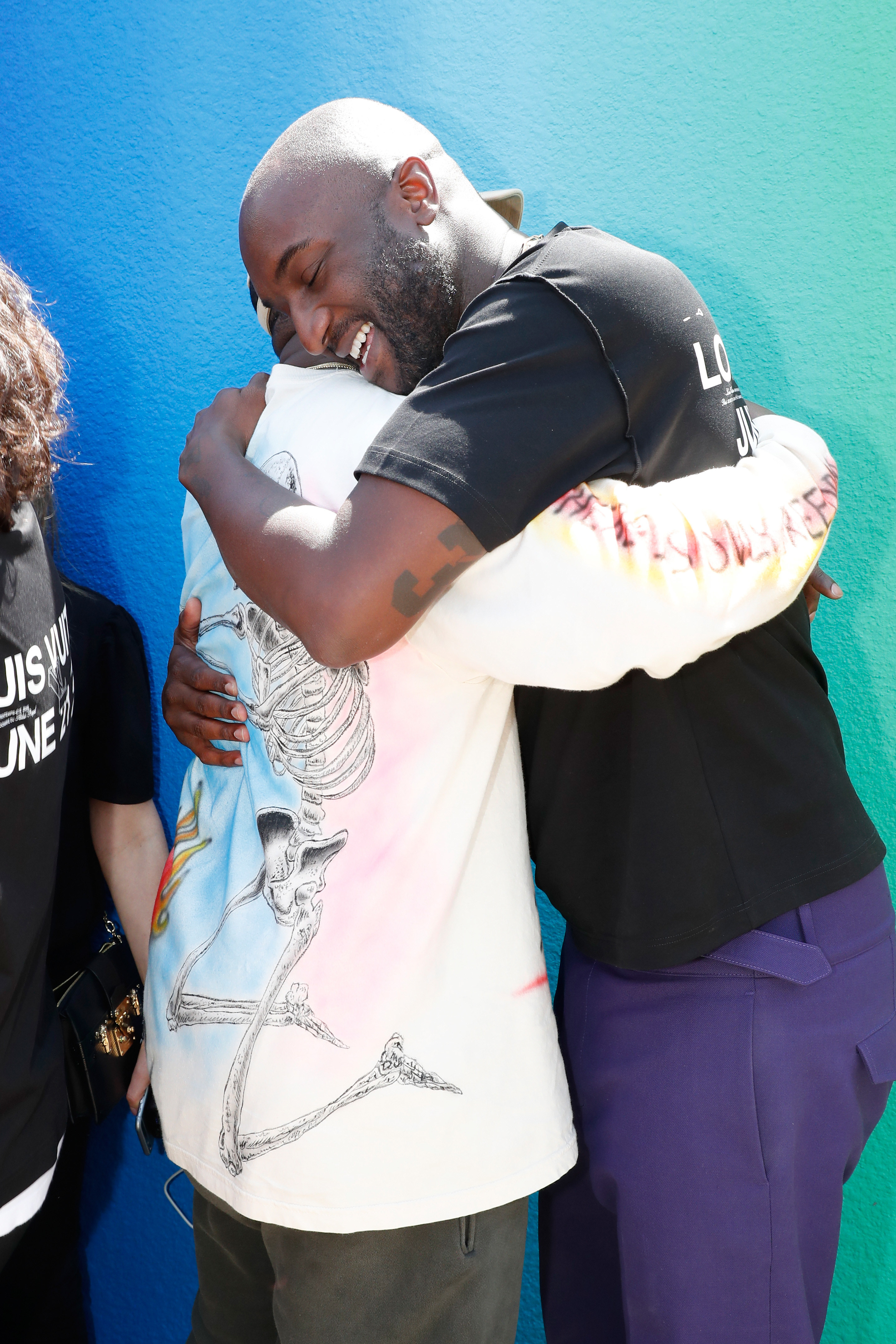Kanye West and Virgil Abloh hugging